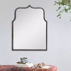 Specchio da parete Storied Home con cornice ad arco in metallo