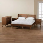 Set da camera da letto Baxton Studio Rina in legno di noce e rattan sintetico in stile Mid-Century Modern