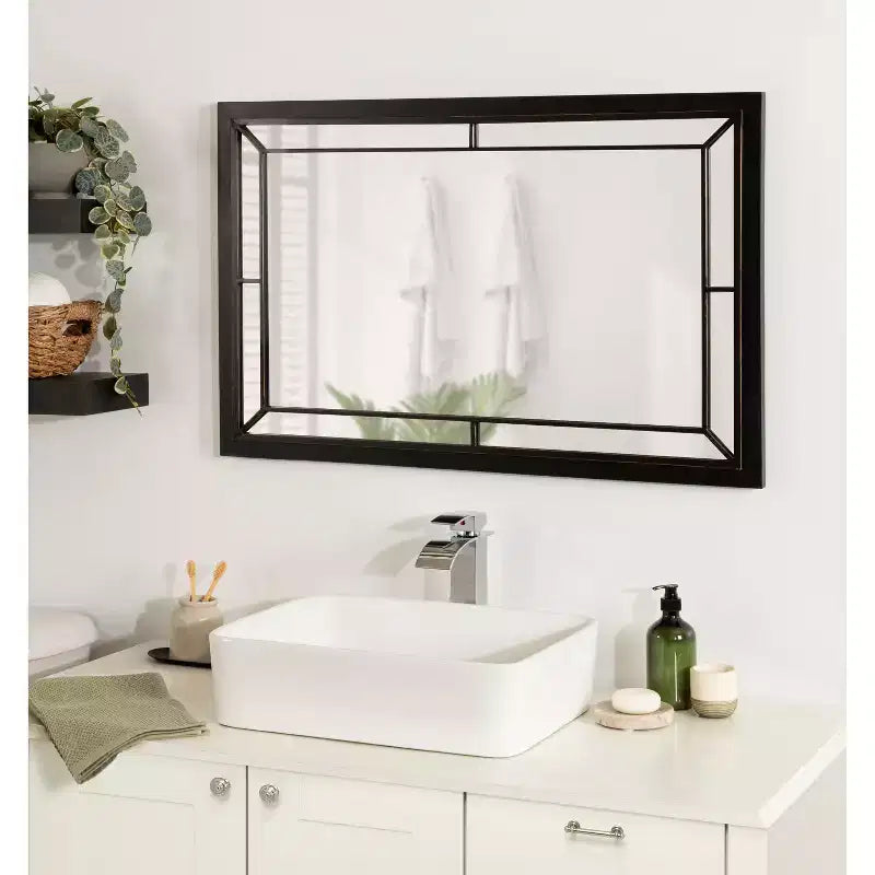 Specchio da parete rettangolare Audubon 24 x 36 - Kate & Laurel All Things Decor