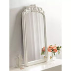 Kate & Laurel All Things Decor Specchio da parete incorniciato Jenelle Bianco