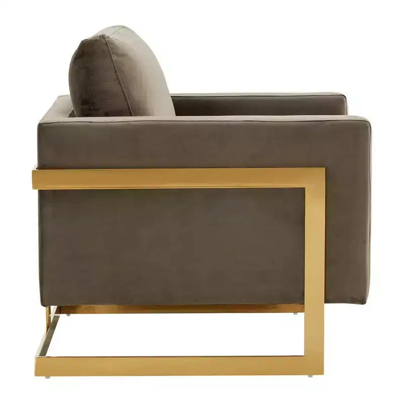 LeisureMod Lincoln poltrona a pozzetto imbottita - moderna sedia club in velluto con struttura architettonica in metallo dorato
