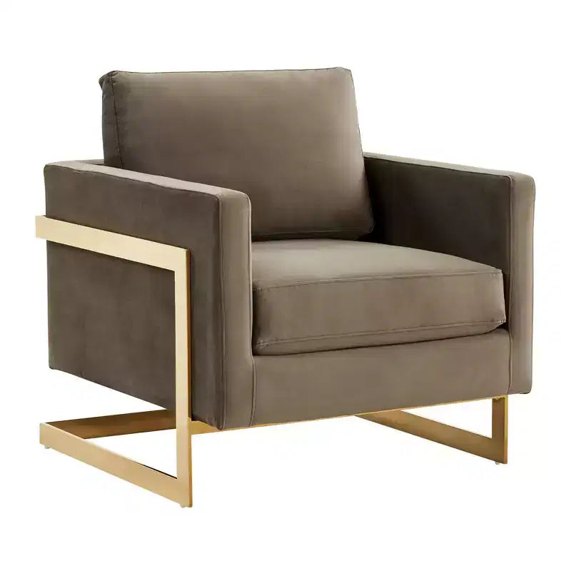 LeisureMod Lincoln poltrona a pozzetto imbottita - moderna sedia club in velluto con struttura architettonica in metallo dorato