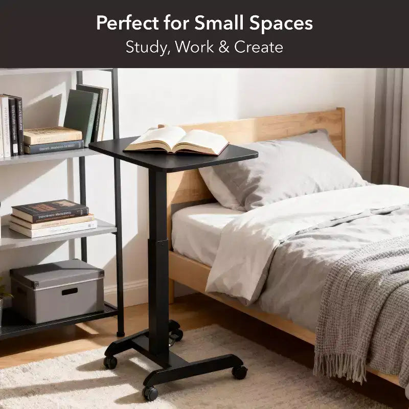 Mount-It! Scrivania Portatile Regolabile in Altezza con Ruote | 23.6 x 20.5 | Postazione di Lavoro Mobile Sit Stand con Sollevamento a Molla Pneumatica | Nero