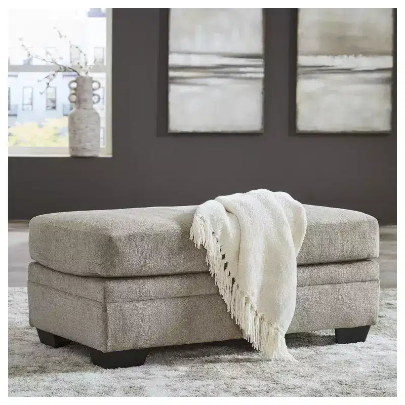 Signature Design by Ashley Stonemeade Pouf Rivestito, Tortora