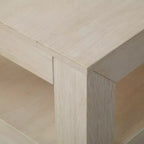 Tavolino da salotto rettangolare moderno Plank+Beam 40 con ripiano, Tavolo in legno massiccio con contenitore