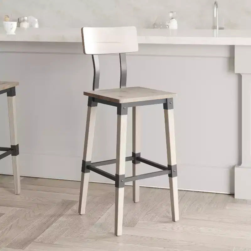 Sgabello da bar per sala da pranzo in legno rustico industriale di qualità commerciale, confezione da 2, di Emma e Oliver
