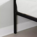 South Shore Letto a piattaforma in metallo con canna naturale/nero puro