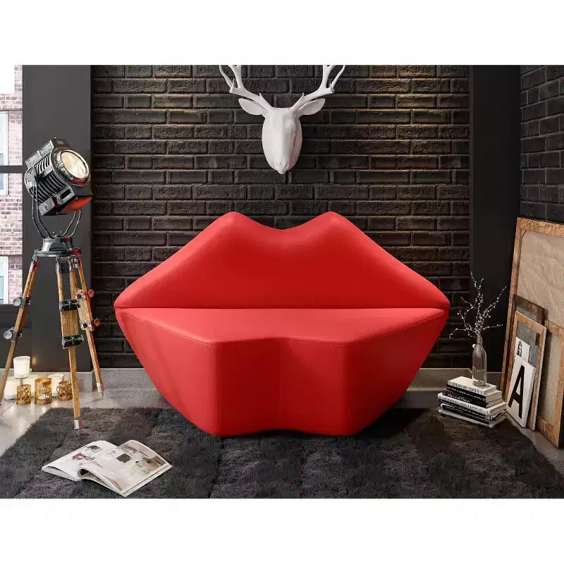 Divanetto 2 posti Kiss in ecopelle - Manhattan Comfort