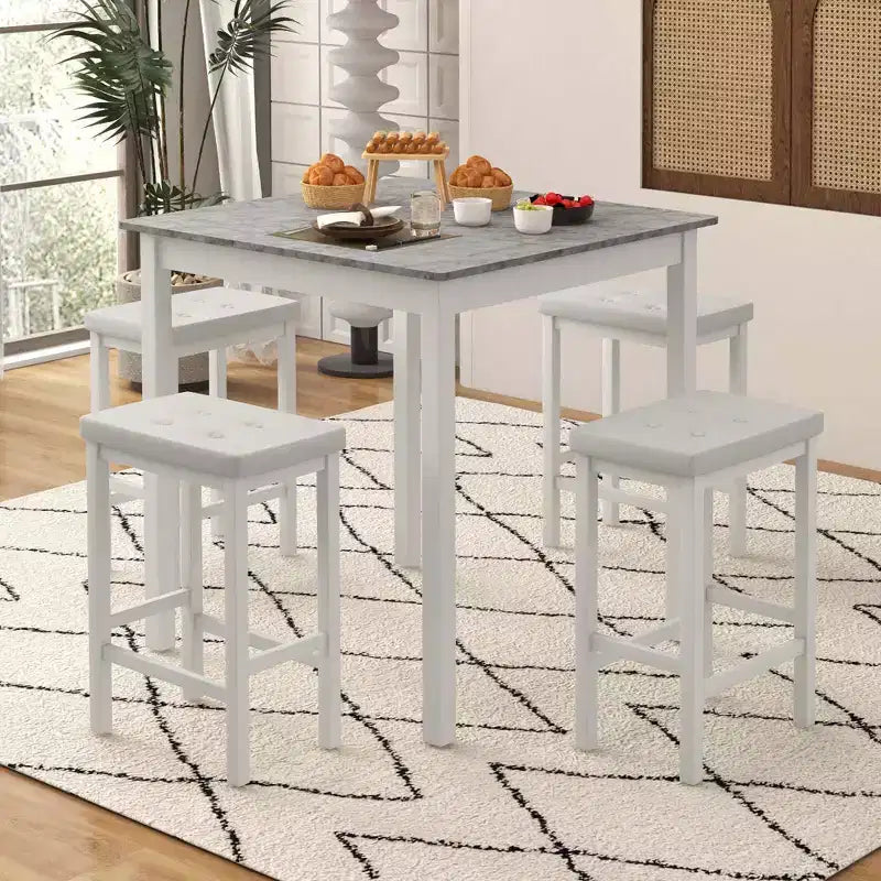 Costway Set Tavolo da Bar 5 Pezzi Tavolo Quadrato da Pranzo e 4 Sgabelli da Bar Imbottiti in Pelle PVC Marrone/Bianco