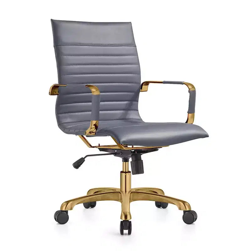 LeisureMod Harris Sedia da ufficio senza braccioli – Pelle a coste con struttura in metallo dorato – Moderna sedia da scrivania girevole e reclinabile
