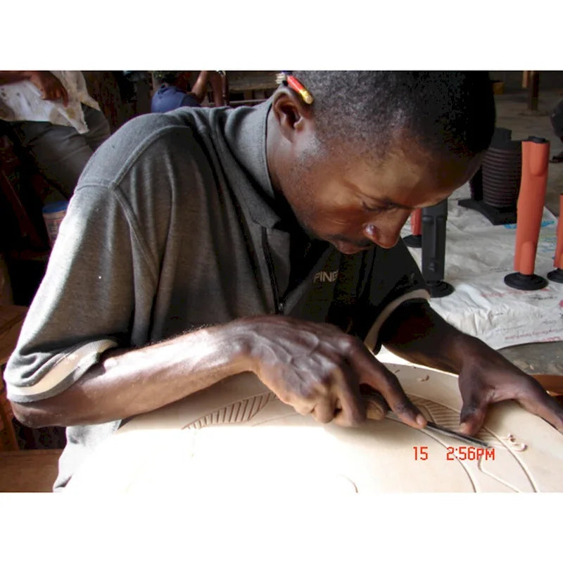 Tavolo artistico dell'amicizia fatto a mano (Ghana)