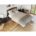 Letto a piattaforma Warren in legno massiccio con caricatore USB collegabile