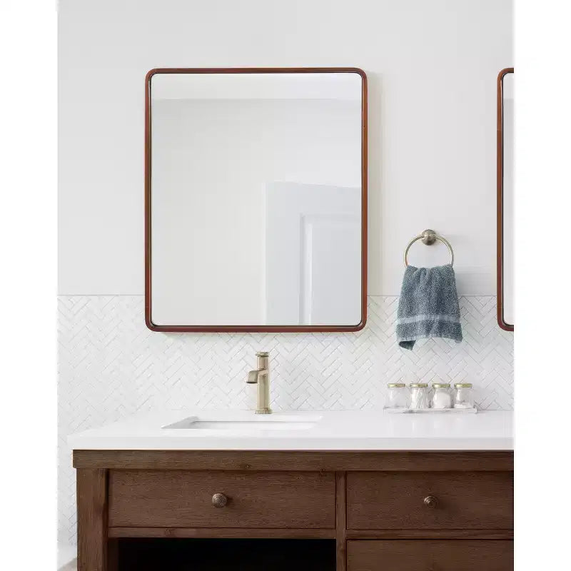 Specchio da parete rettangolare Valenti di Kate & Laurel All Things Decor