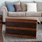 Baule Decorativo Household Essentials, Metallo Goffrato, Grande, Tonalità Noce e Mandorla