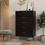 Cassettiera moderna Famapy a 5 cassetti con gambe e maniglie in metallo