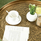 Table basse ronde de 24 pouces avec plateau martelé, table d'appoint vintage en métal pour salon, chambre à coucher, or