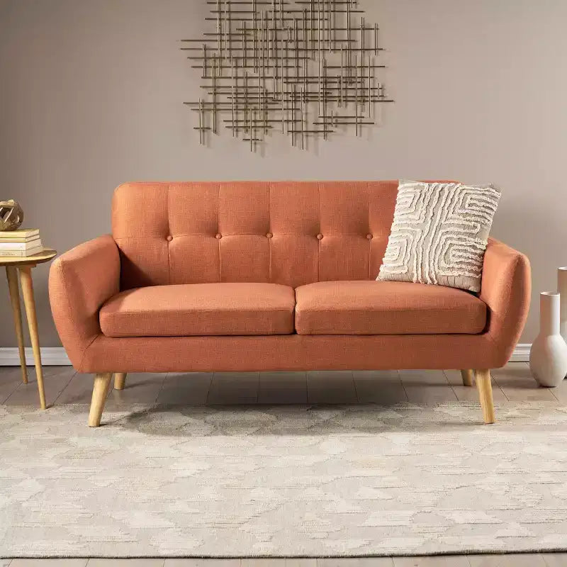 Divano GDFStudio Sheena Mid-Century Modern a 2 posti, imbottito e capitonné, 67,25 pollici