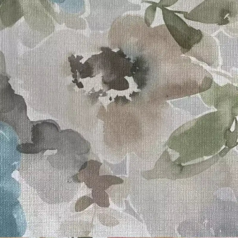 Poltrona con braccioli arrotolati tradizionali Handy Living Janet con borchie in peltro e motivo floreale